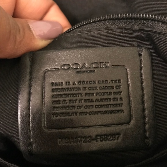 *SOLD* Coach Purse - Picture 3 of 8